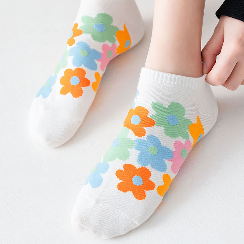 Plus Size Colored Flowers No Show Socks(5 Pairs) - image 6