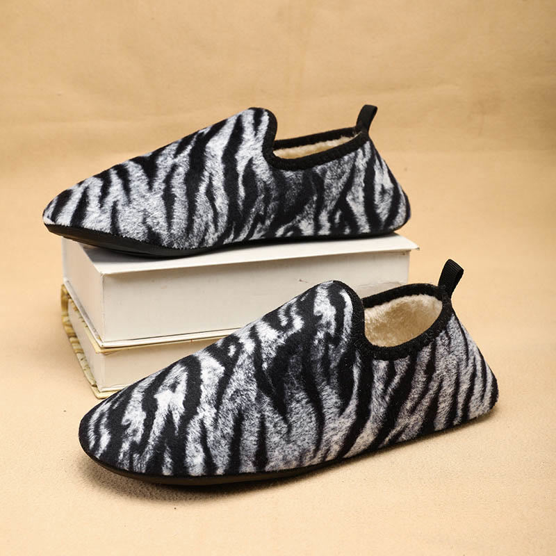 Plus Size Tiger Slipper Socks - White - 3XL - image 6
