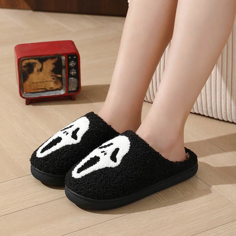 Plus Size Ghost Face Hand Heart Slippers - image 5