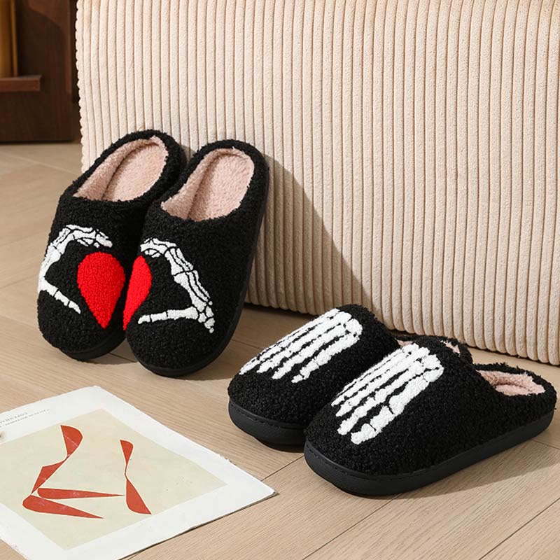 Plus Size Ghost Face Hand Heart Slippers - image 9