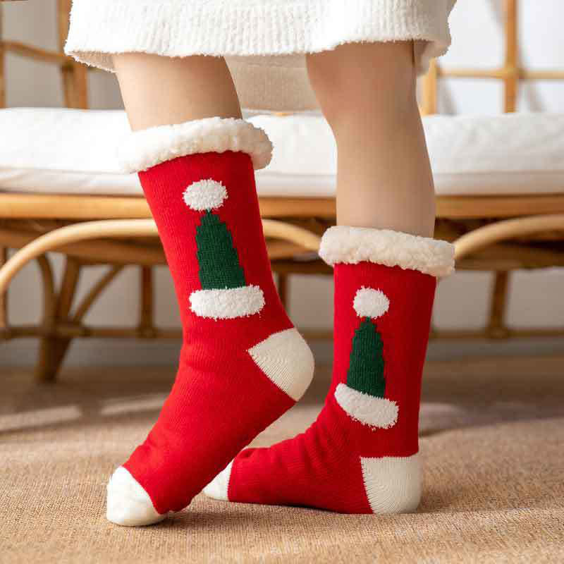 Plus Size Santa Hat Slipper Socks(2 Pairs) - Red - EU36-42(US3-8.5) - image 1