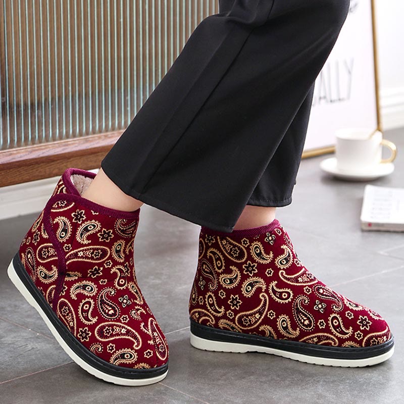 Plus Size Gold Embroidery Slippers - image 4