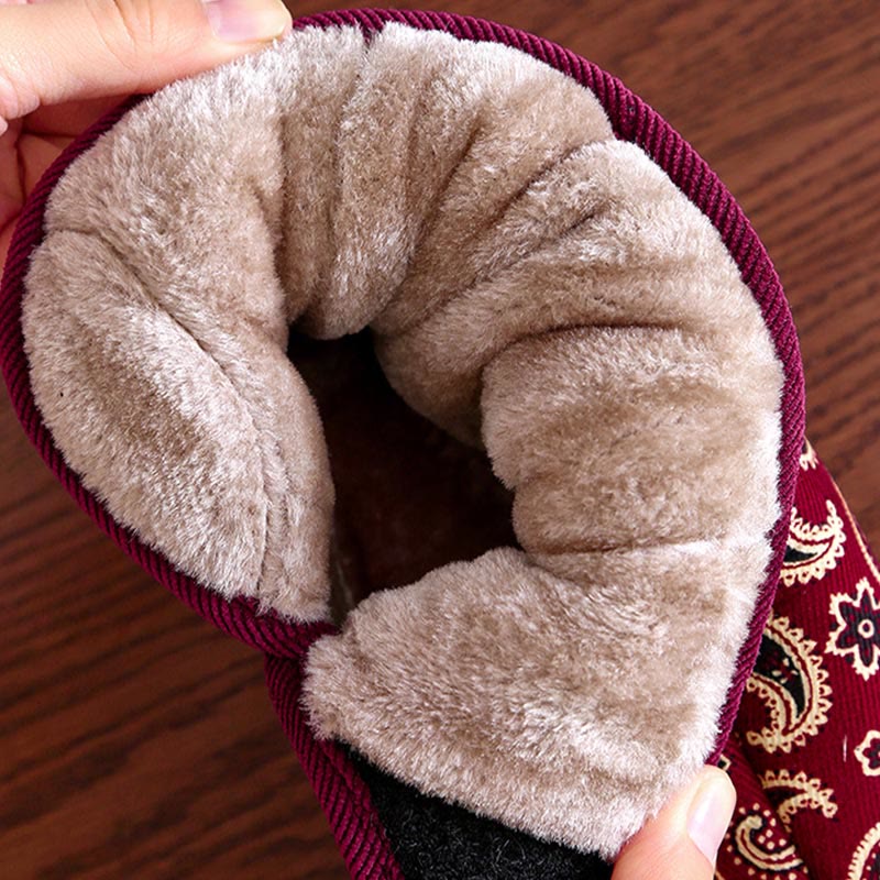 Plus Size Gold Embroidery Slippers - image 5