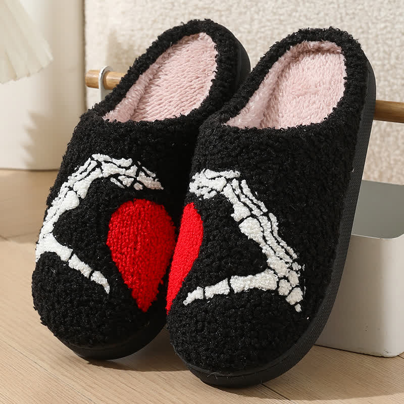 Plus Size Cartoon Skeleton Hand Heart Slippers - Black - EU43-44(US9-10) - image 3