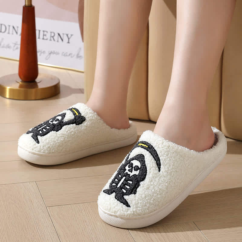 Plus Size Halloween Abstract Skull Print Slippers - White - EU43-44(US9-10) - image 1