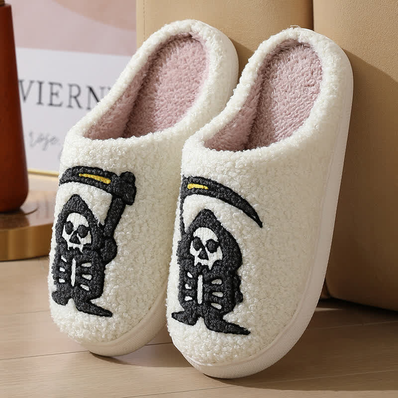 Plus Size Halloween Abstract Skull Print Slippers - image 2