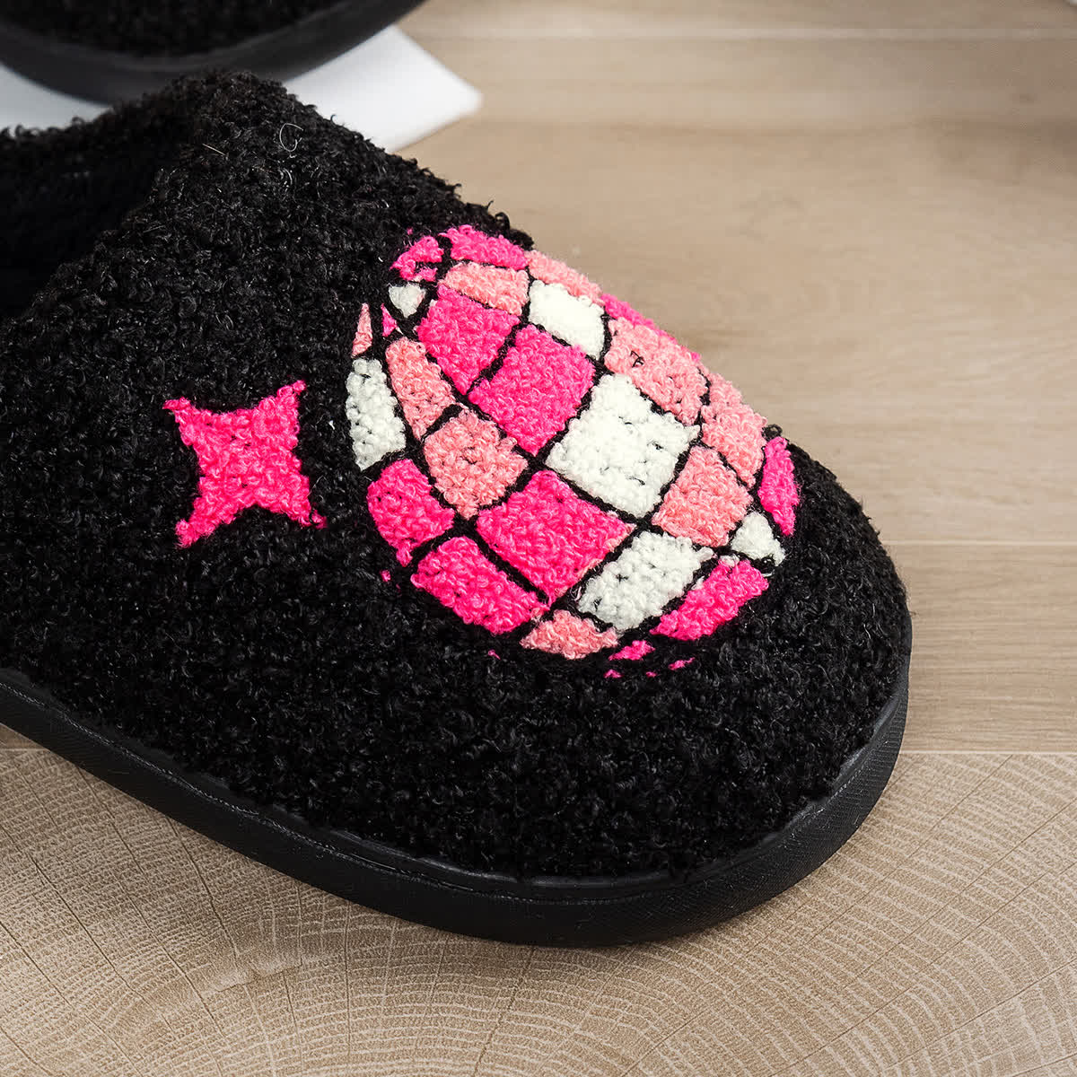 Plus Size Disco Ball Print Slippers - image 7