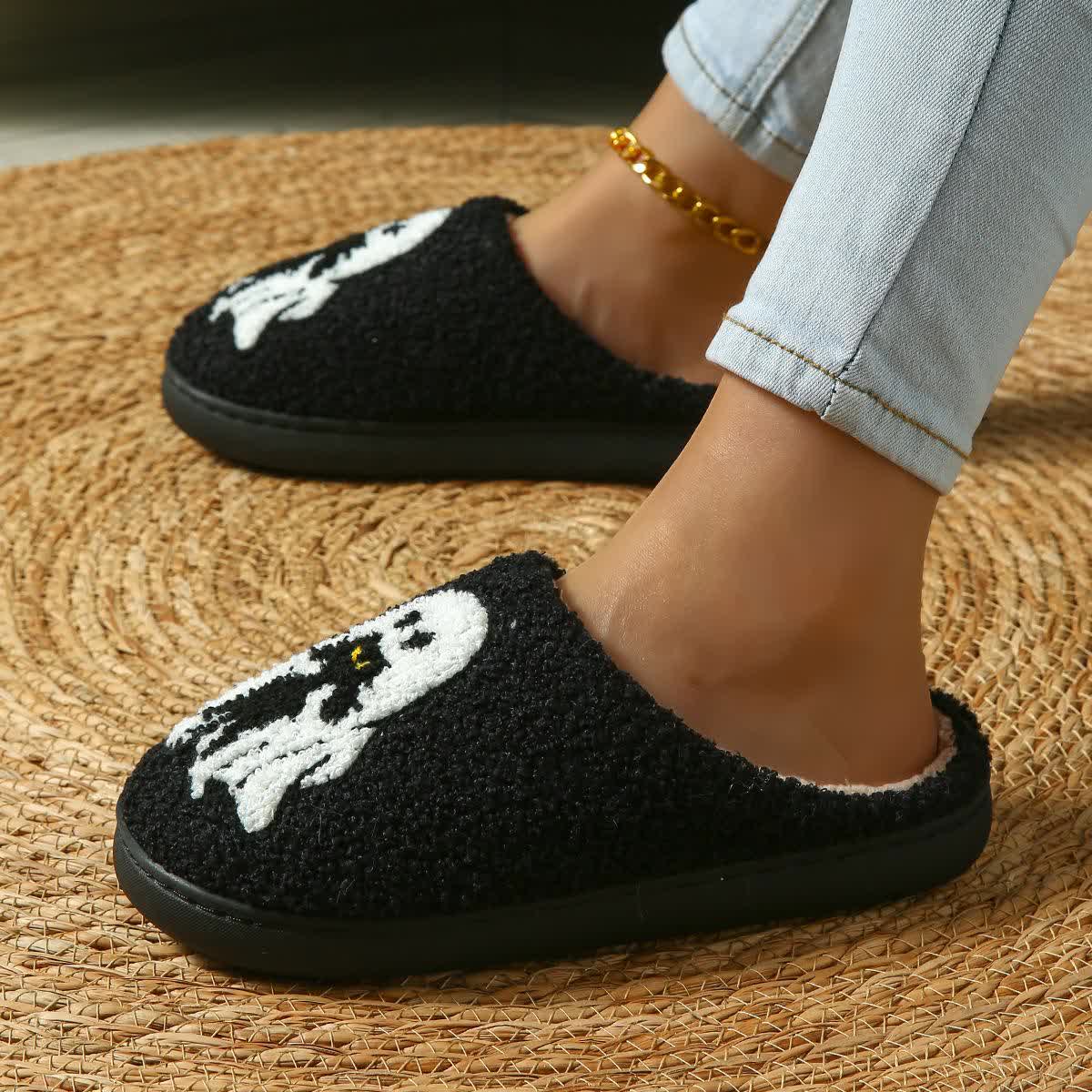 Plus Size Halloween Fun Ghost Slippers - image 9