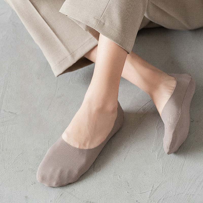 Ice Silk Striped No Show Socks(6 Pairs) - image 9