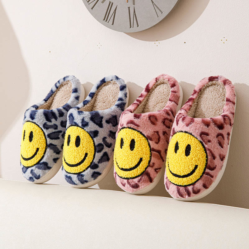 Plus Size Yellow Smiley Face Slippers - image 12
