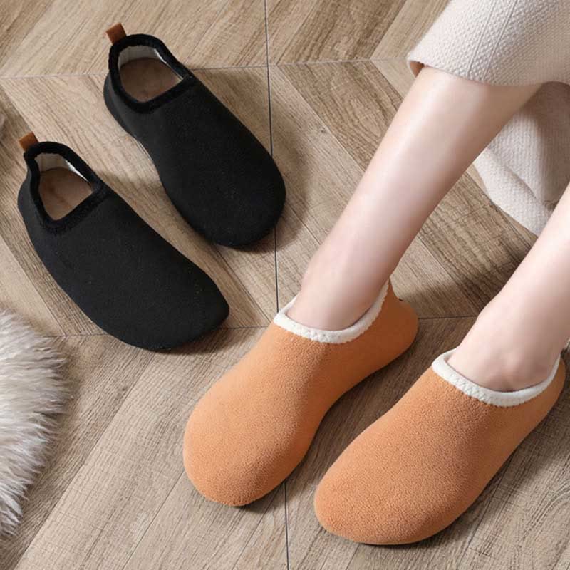 Plus Size Fleece Slipper Socks - image 1