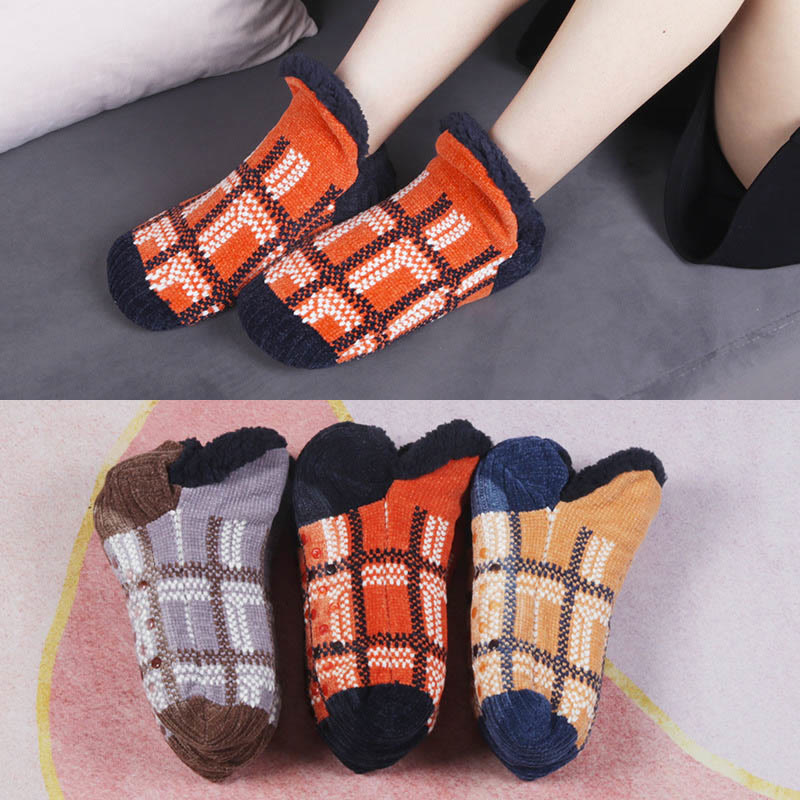 Plus Size Grid Slipper Socks - image 0