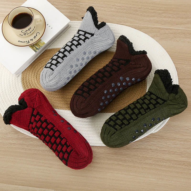 Plus Size Rectangular Grid Slipper Socks - image 9
