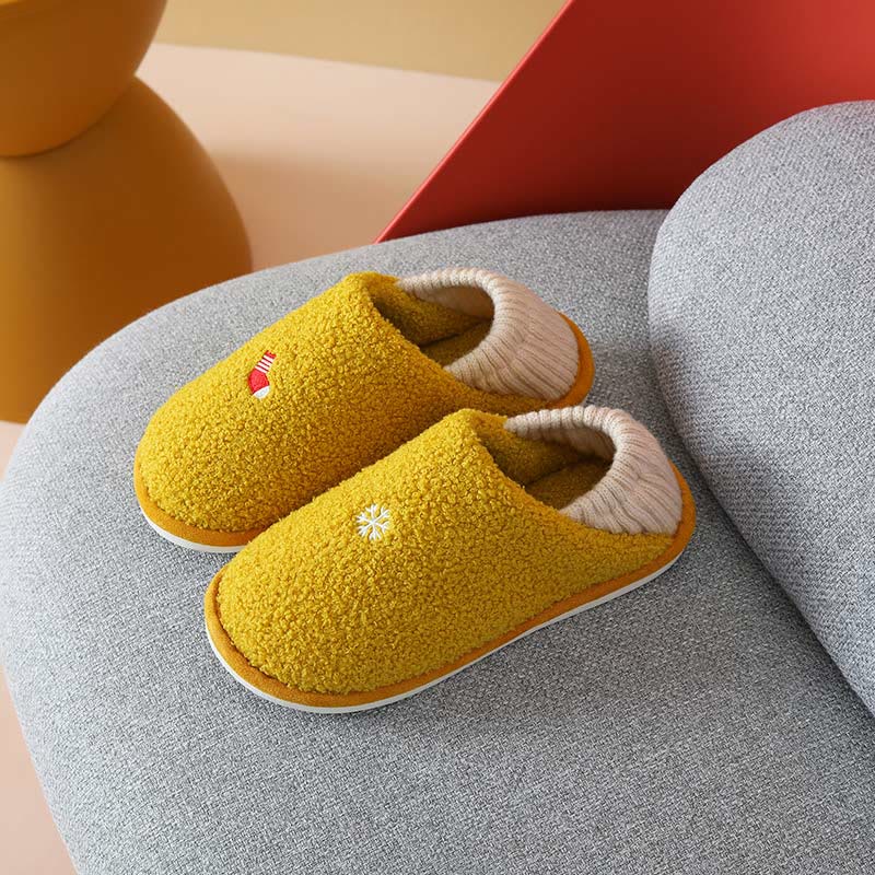 Plus Size Snowflake Pattern Slipper Socks - Yellow - US 10-11 - image 8