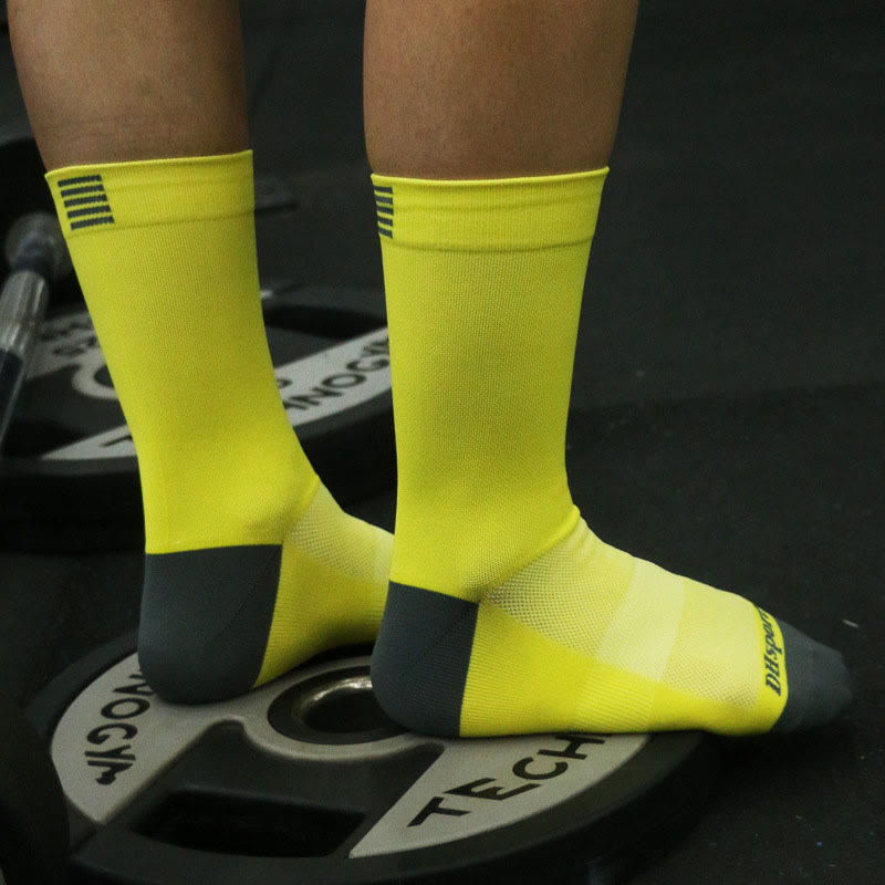 Mesh Sports Quarter Compression Socks(4 Pairs) - image 3