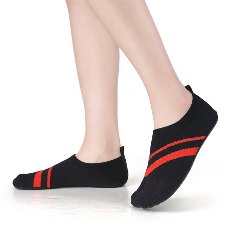 Plus Size Split Toe Stripe Slipper Socks - image 6