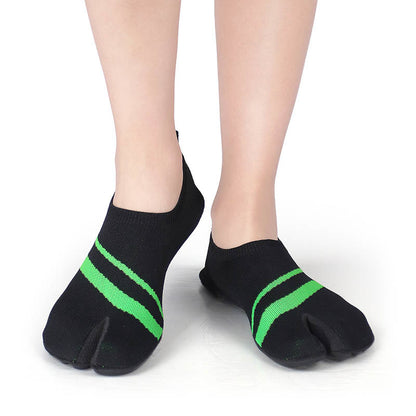 Plus Size Split Toe Stripe Slipper Socks - image 3