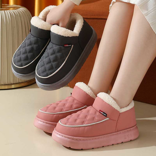 Plus Size Grid Slippers - image 1