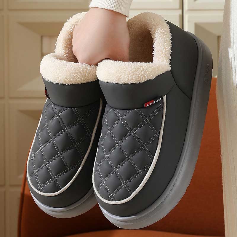 Plus Size Grid Slippers - image 16
