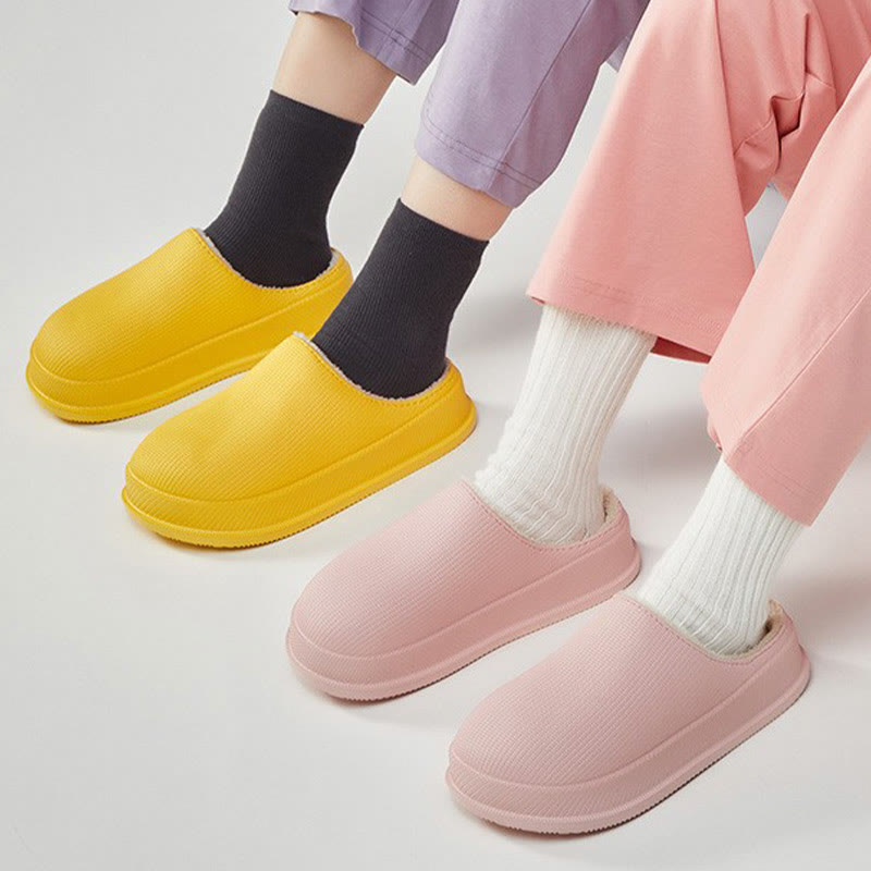 Plus Size Non Slip Thick Sole Slippers - image 0