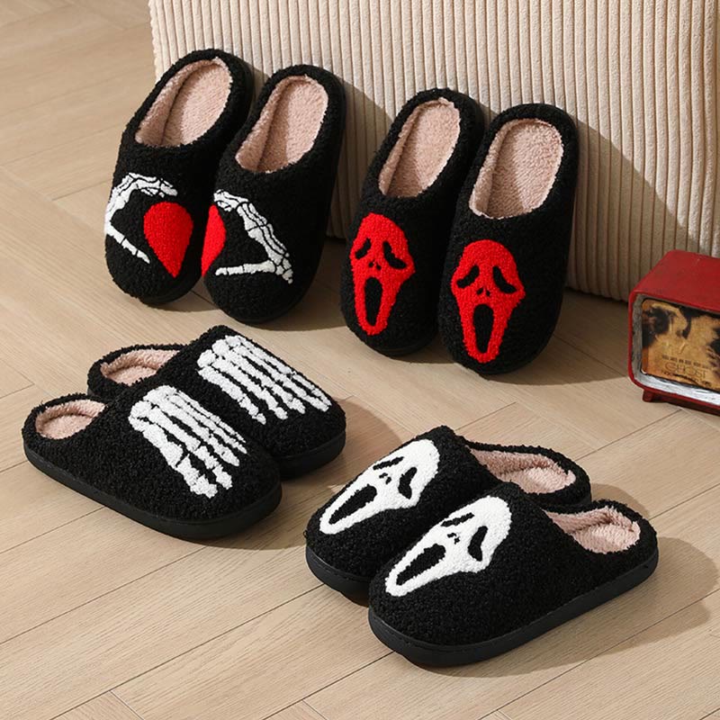 Plus Size Ghost Face Hand Heart Slippers - image 10