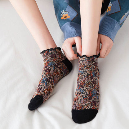 College Style Florals Ankle Socks(5 Pairs) - image 6