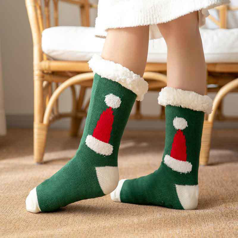 Plus Size Santa Hat Slipper Socks(2 Pairs) - Green - EU36-42(US3-8.5) - image 2