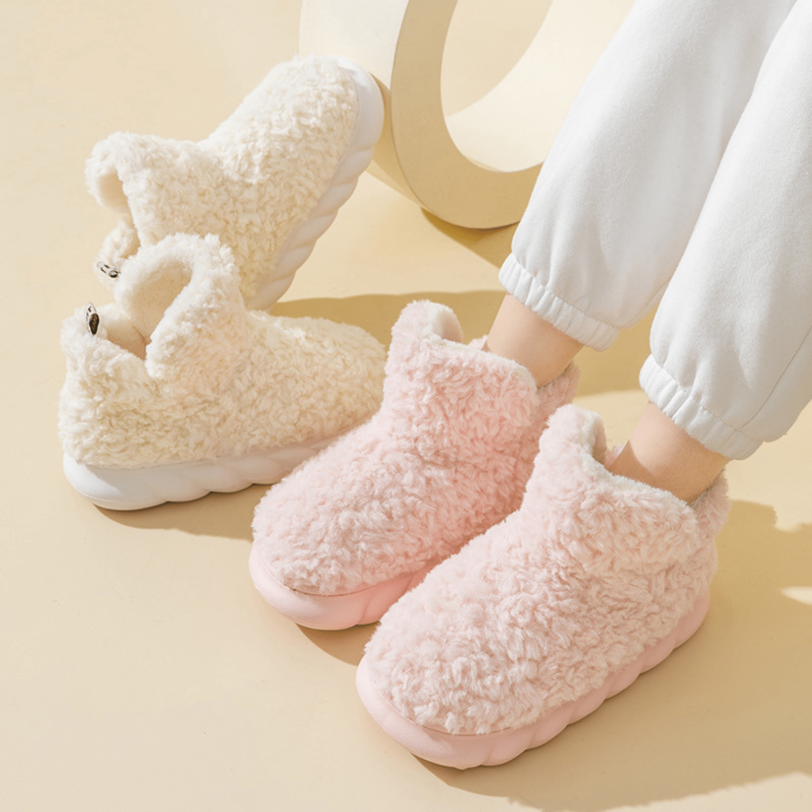 Plus Size Thick Sole Warm Slippers - image 0