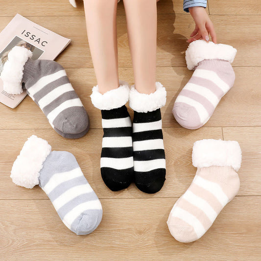 Plus Size Wide Stripes Slipper Socks