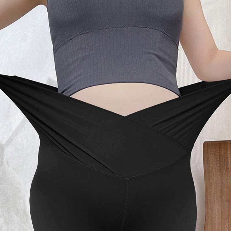V-Shaped Waist Maternity Yoga Short - image 6