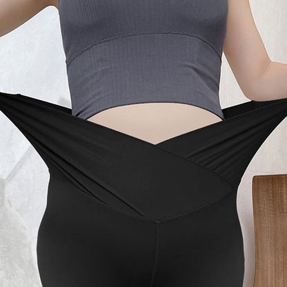V-Shaped Waist Maternity Yoga Short - image 6