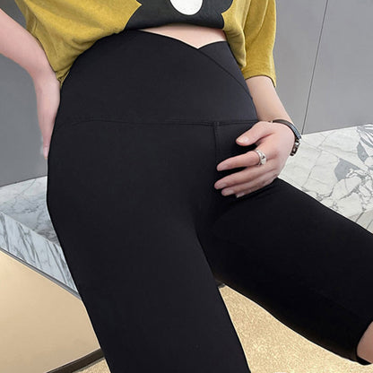 V-Shaped Waist Maternity Yoga Short - image 1