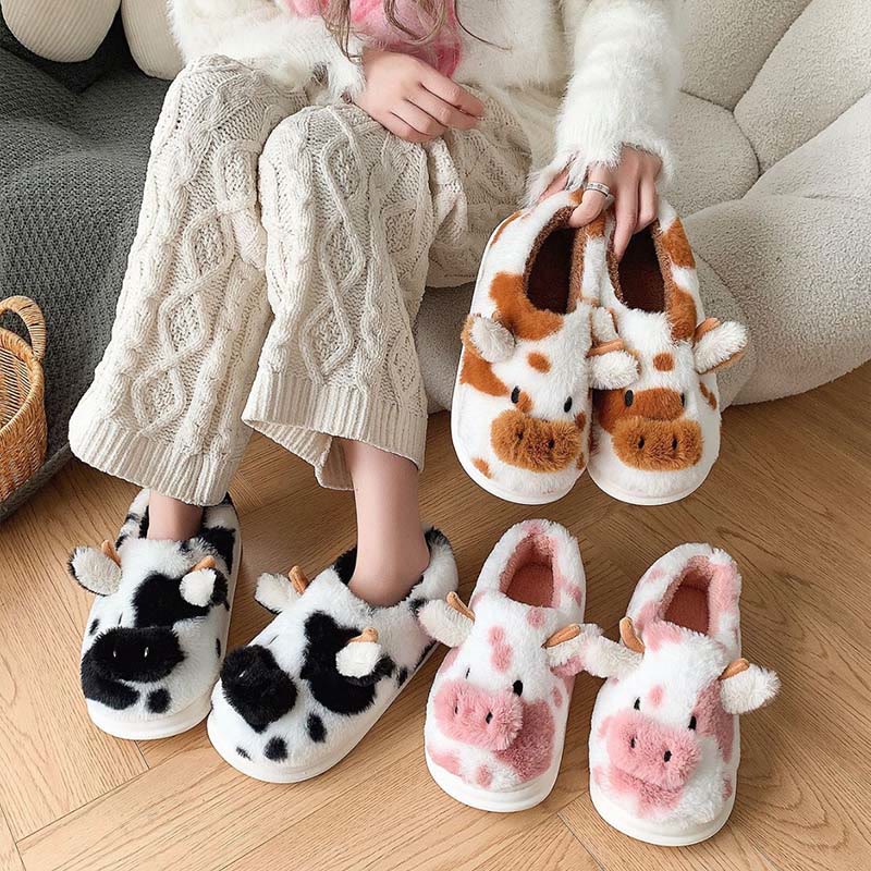 Plus Size Cartoon Cow Slippers - image 0