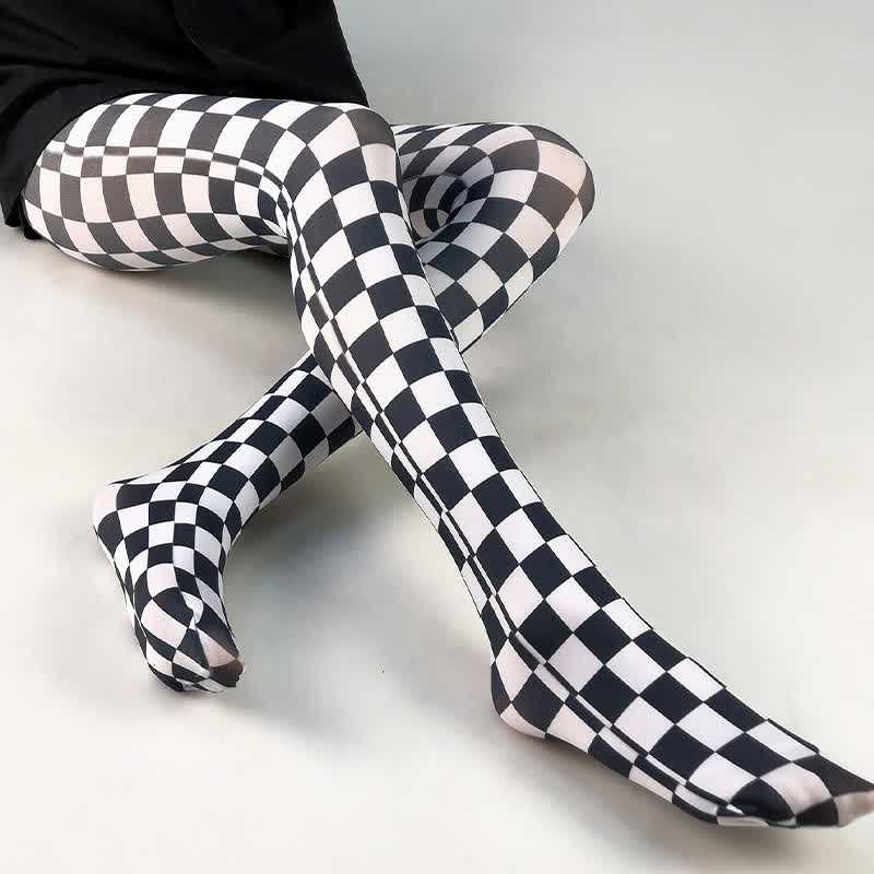 Vintage Plaid Heart Print Pantyhose - image 1