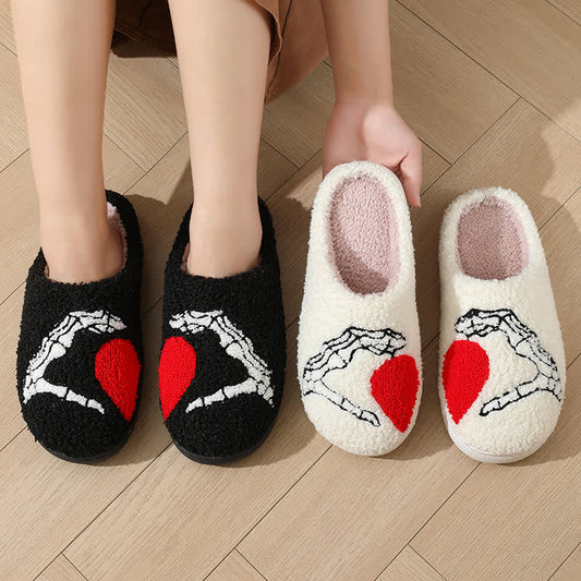 Plus Size Cartoon Skeleton Hand Heart Slippers - image 1