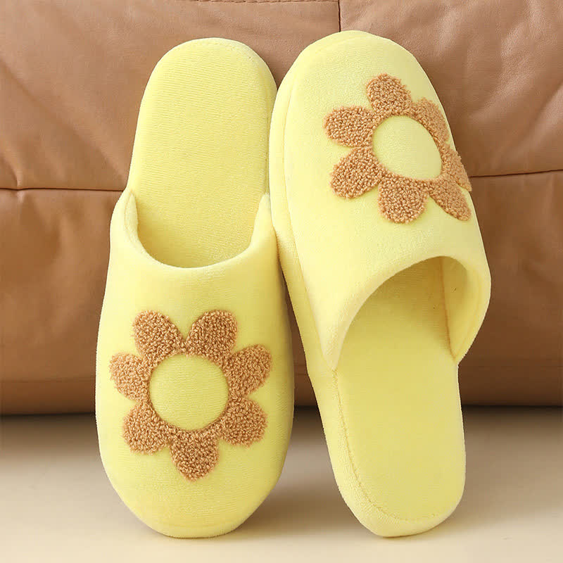Plus Size Cute Floral Print Slippers - Yellow - EU42-43(US8.5-9) - image 7