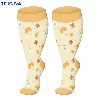 Plus Size Squirrel Leaf Print Compression Socks - image 2