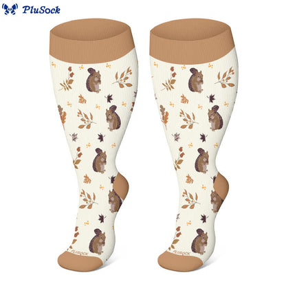 Plus Size Squirrel Leaf Print Compression Socks - image 3