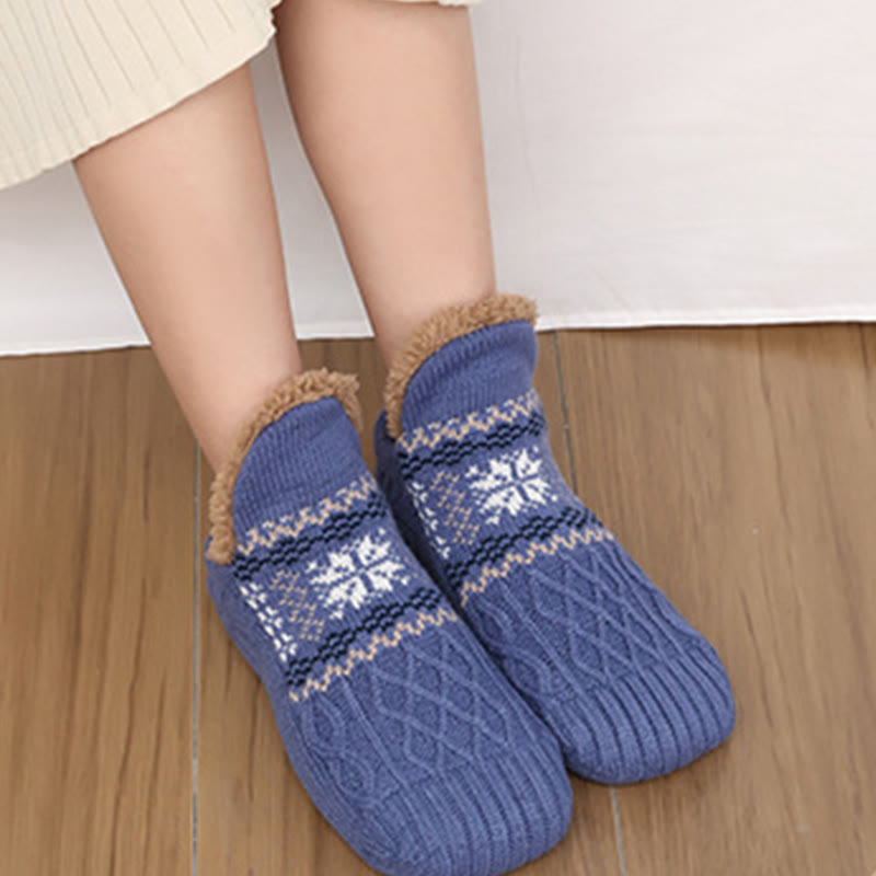 Plus Size Snowflake Slipper Socks - image 5