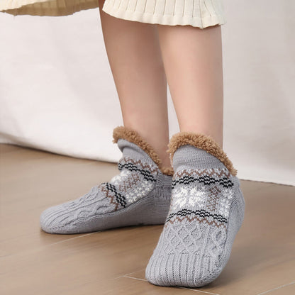Plusock Plus Size Snowflake Slipper Socks - image 14