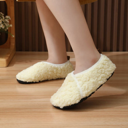 Plus Size Simple Stylish Slippers - image 1