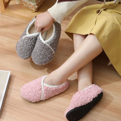 Plus Size Simple Stylish Slippers - image 0