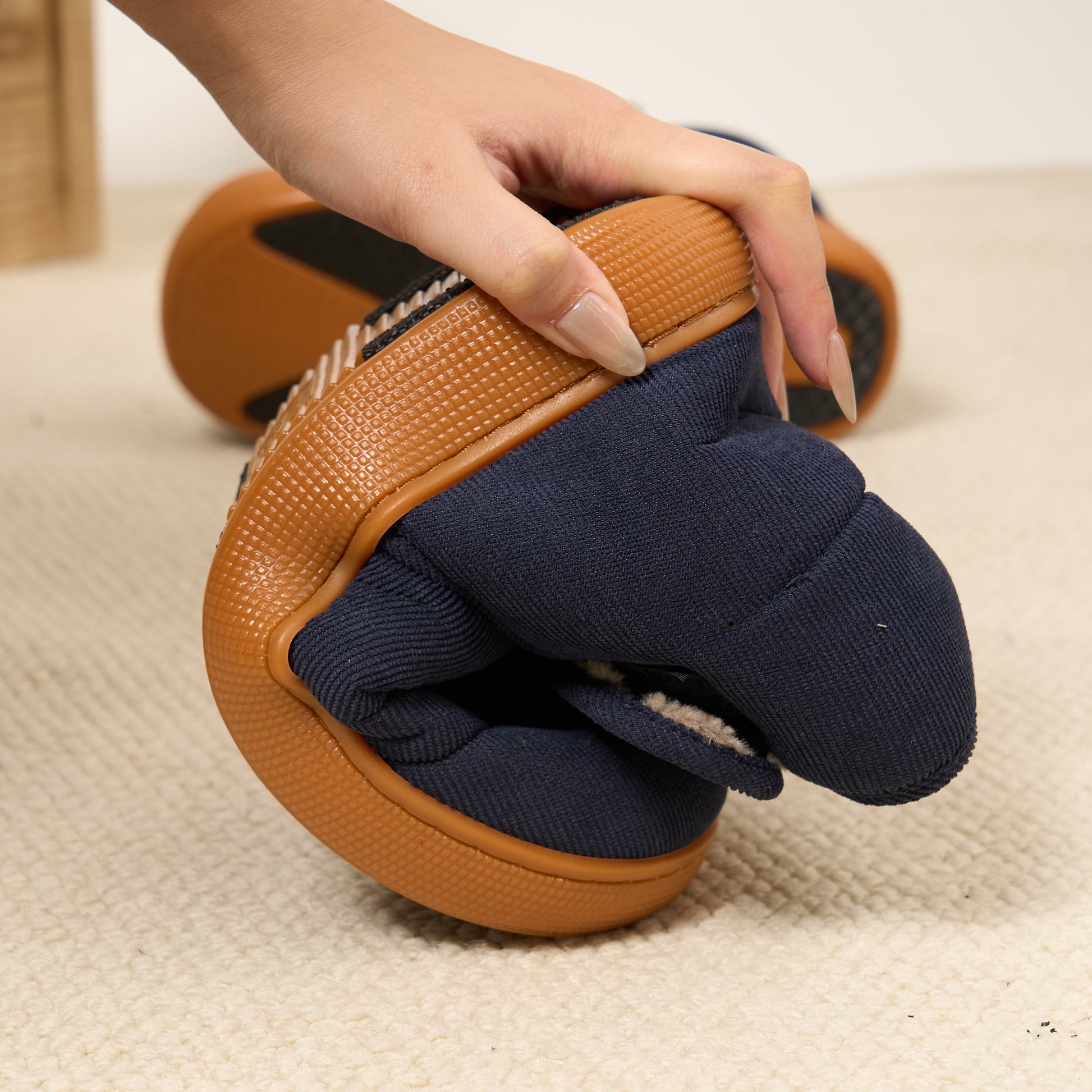 Plus Size Warm Ankle Slippers - image 5