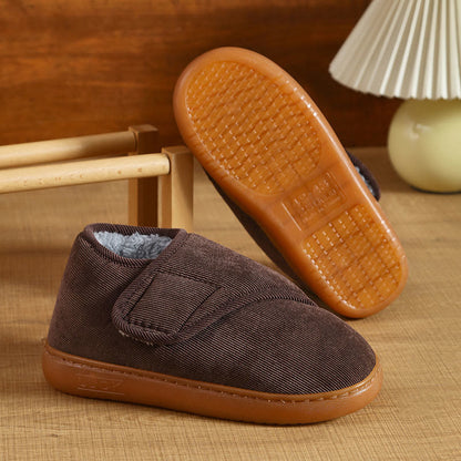 Plus Size Cozy Fleece Slippers - image 9