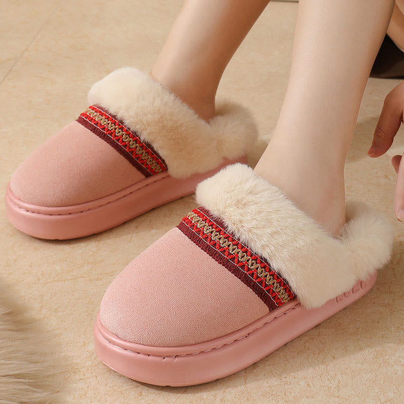 Plus Size Lace Ethnic Style Slippers - image 1