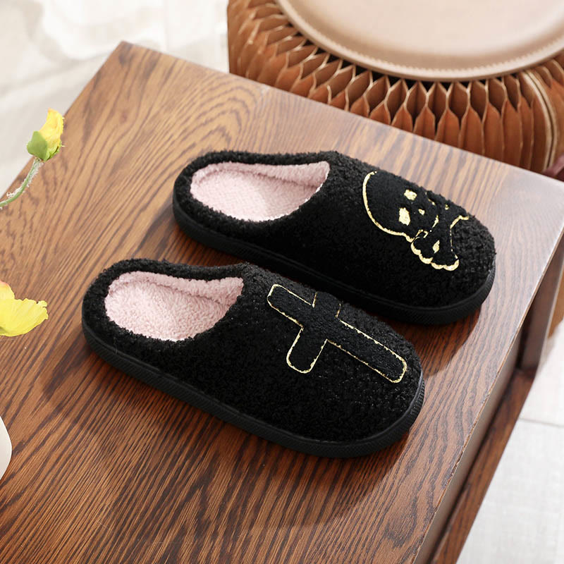 Plus Size Skull Crossbones Slippers - image 4