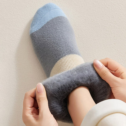 Extra Thick Cashmere Quarter Socks(4 Pairs) - image 1