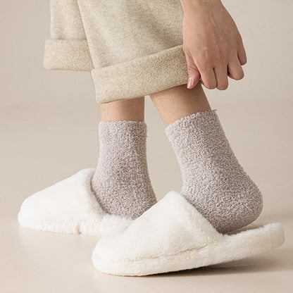 Solid Color Coral Fleece Quarter Socks(6 Pairs) - image 3