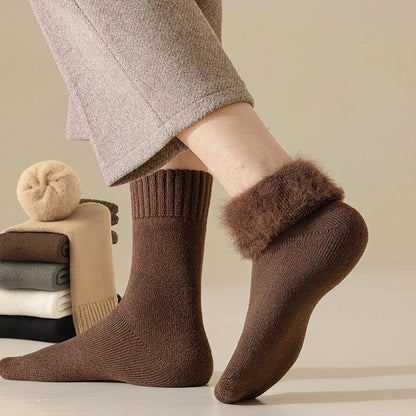 Solid Color Versatile Quarter Socks(5 Pairs) - image 0