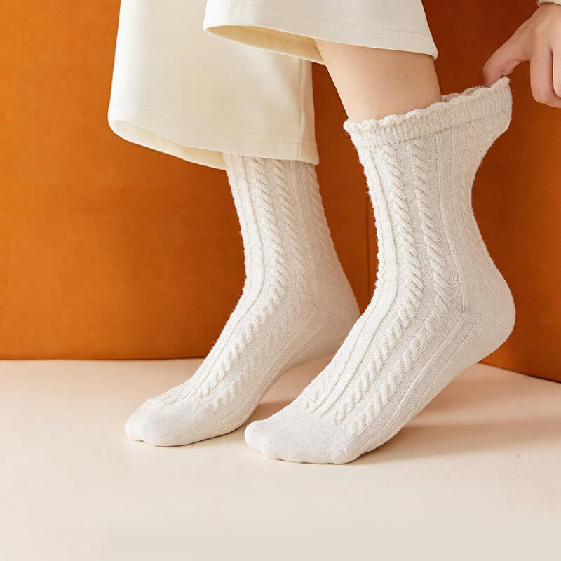 Plush Soft Quarter Socks(3 Pairs) - image 2